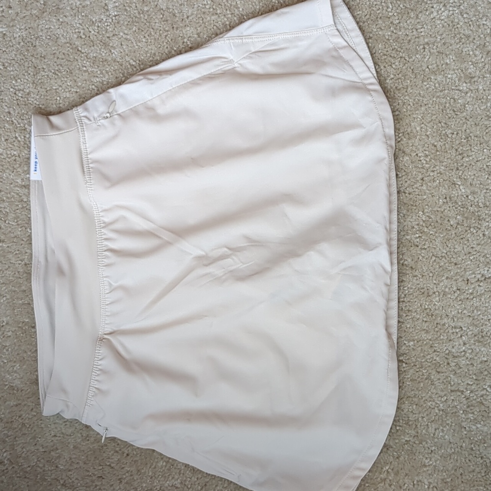 Old Navy High-Waisted Stretch Tech Skort